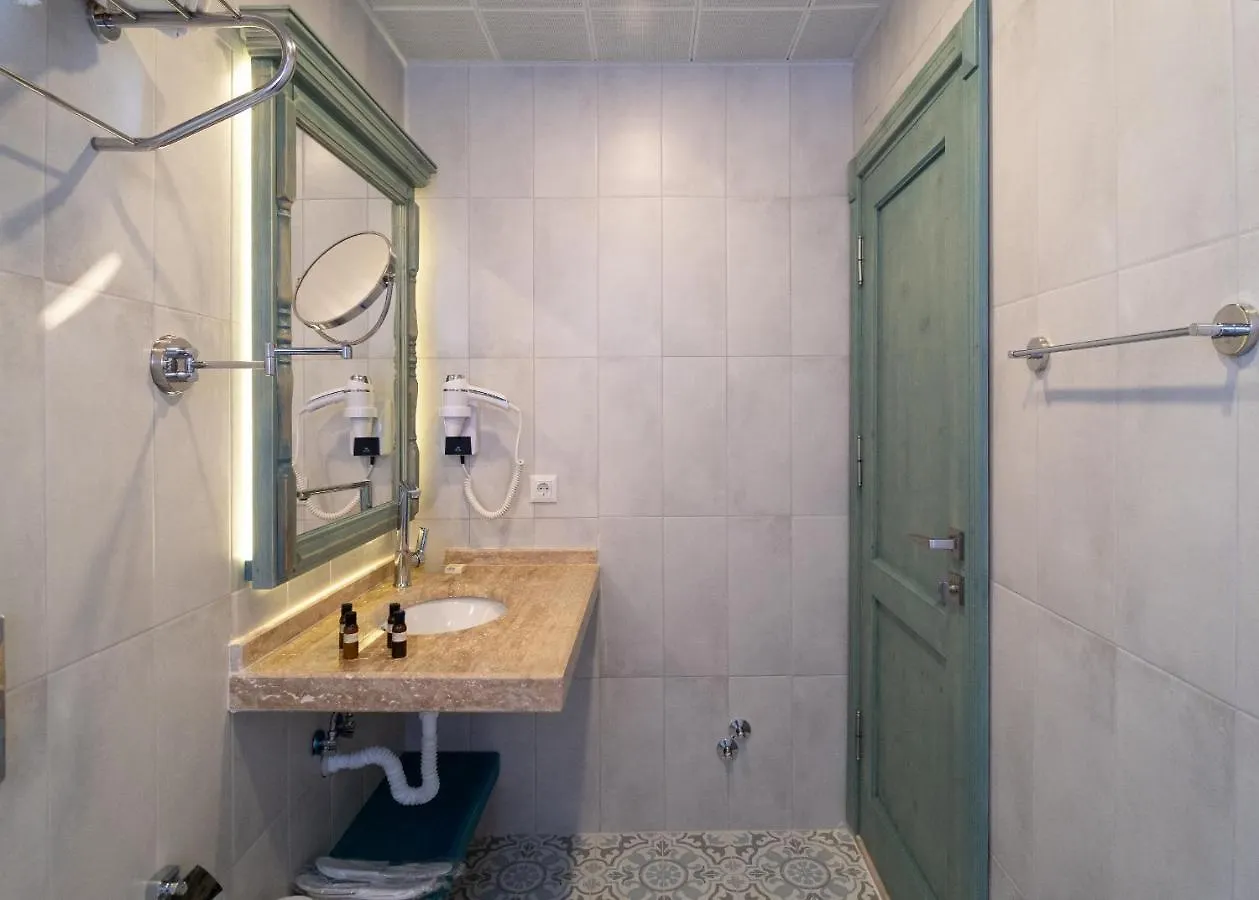 Noel Baba Hotel Kaş