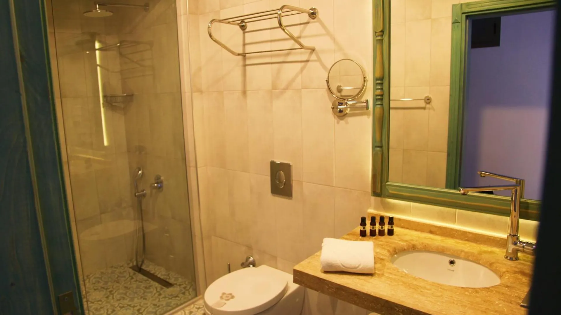 Noel Baba Hotel Kaş
